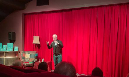 A Trainless Day – Robin Ince